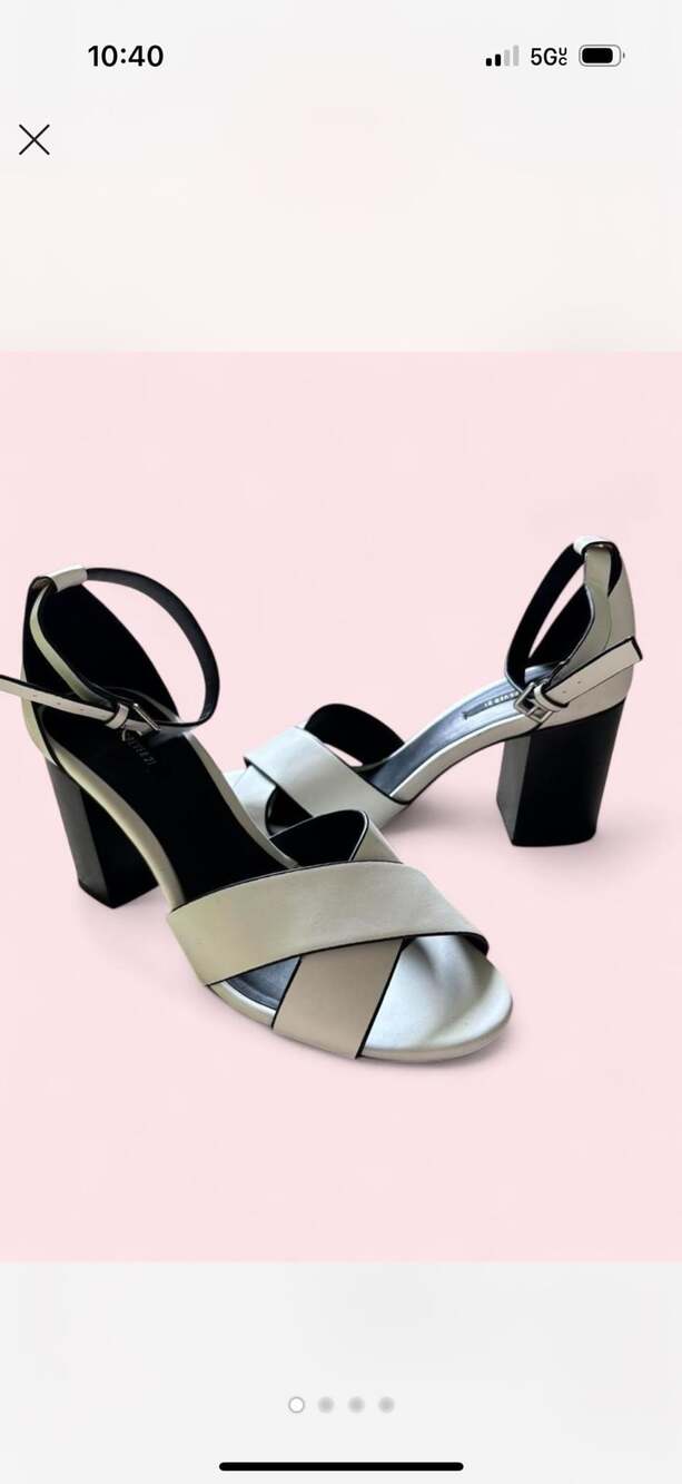 forever 21, White Block Heel Sandals size 7